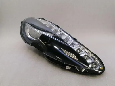 Правая фара Aston Martin Rapide AMR AD43-13W029-BE, ксеноновая фара DB9