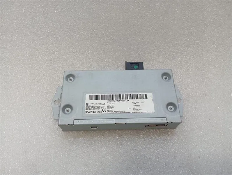 ASTON MARTIN CURVE 2011-2012 Electronic Module 15055818 Control Unit USB MODULE