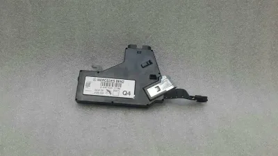 Mercedes SL R230 antena / antena A2308201389 antena SL600 kreisā