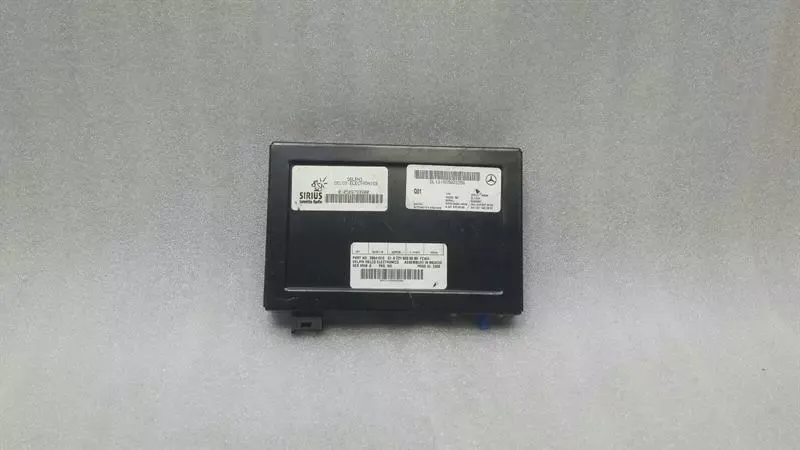 Mercedes S-Class W221 Radio Control Unit A2218206589 SIRIUS SATELLITE MODULE