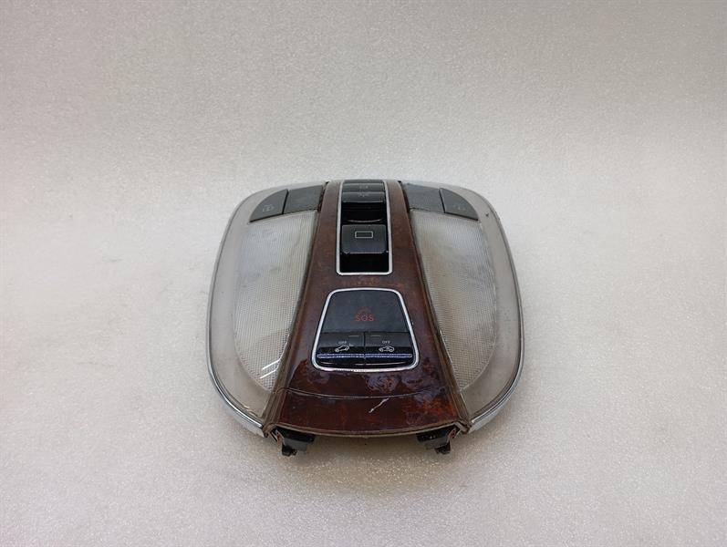 Dome Light Brand/Model: MAYBACH 62
Year: 2004
Engine: 5513...