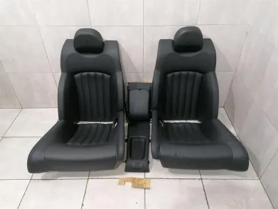 Ferrari 612 Scaglietti F137 siedzenie tylne siedzenie tylna ławka czarna skóra