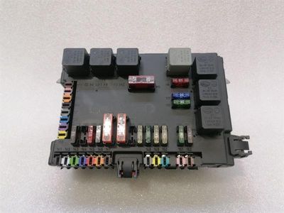 Boîte à fusibles Mercedes CL W216 A2215403250 Boîte à fusibles SAM