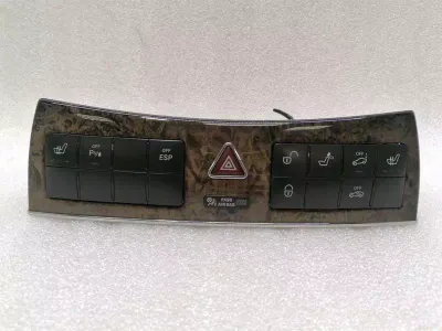Mercedes CLK W209 Blok przełączników awaryjnych A2096890031 kontrolka ostrzegawcza podgrzewania fotela