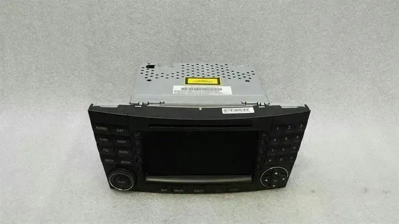 Mercedes-Benz C (W203) Navigation Monitor Mercedes W219 CLS W211 Navigation Monitor A2118...