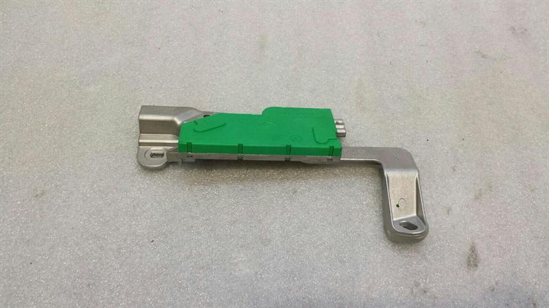 Mercedes-Benz CLS (C219) Mercedes CLS55 AMG Amplifier Antenna A2118270442 Antenna Amplifier Body type: Saloon
Fuel: Petrol