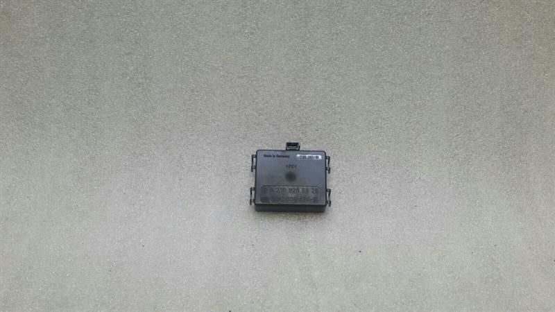 Mercedes SL R230 Rain Light Sensor A2308206826 Rain Light Sensor.