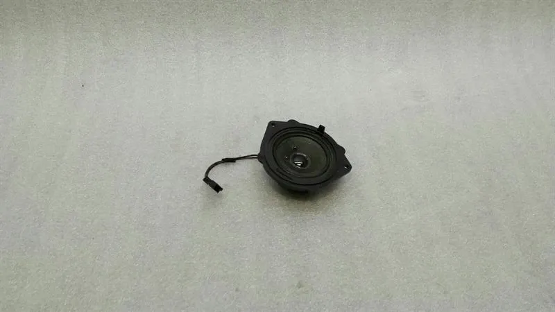 Mercedes SL R230 Speakers A2308201602 Loudspeakers