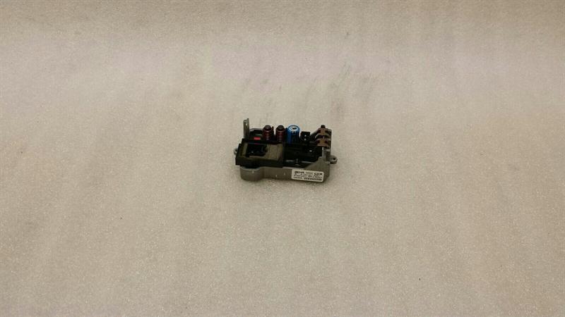 Mercedes-Benz A (W169) Mercedes SL R230 W219 W211 Heater Resistor A2308216351 Fan Controller Body type: Convertible
Fuel: Petrol