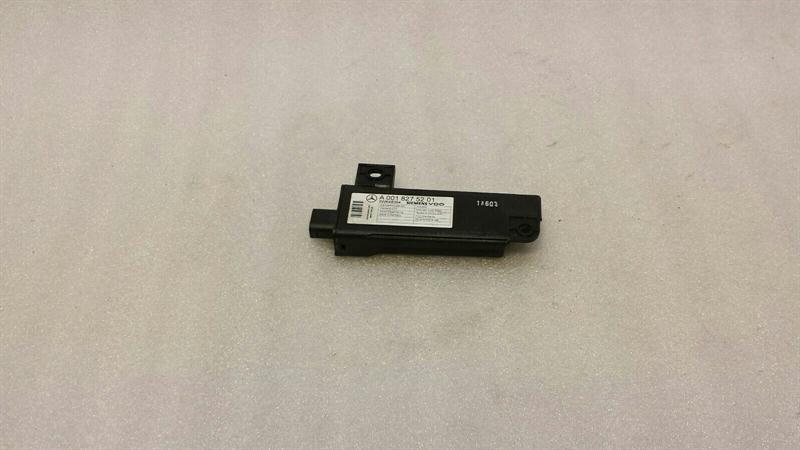 Mercedes-Benz A (W169) Mercedes SL R230 Tyre Pressure Antenna A0018275201 Tyre Pressure Antenna Body type: Convertible
Fuel: Petrol