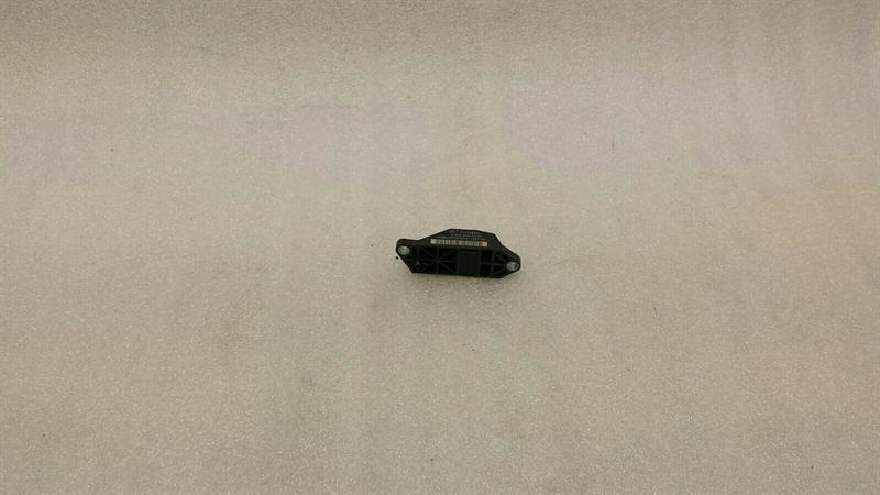 Mercedes-Benz A (W169) Mercedes SL R230 Crash Sensor A0038204126 Impact Sensor Body type: Convertible
Fuel: Petrol
