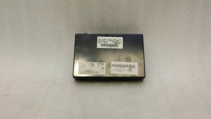 Mercedes-Benz CLA (C174 / C178) Mercedes SL R230 electronic module A2208202097 control unit Sirius Sattelite Body type: Convertible
Fuel: Petrol