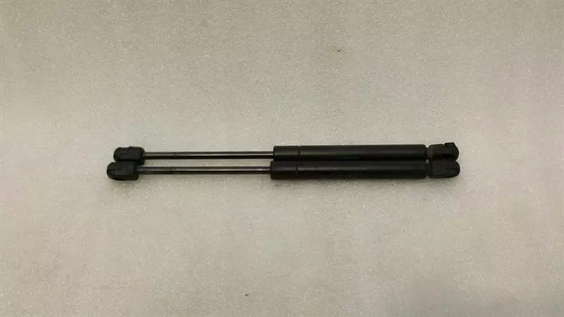 Mercedes-Benz CLA (C174 / C178) Mercedes SL R230 Bonnet Strut A2308800029 Damper Bonnet Set Body type: Convertible
Fuel: Petrol