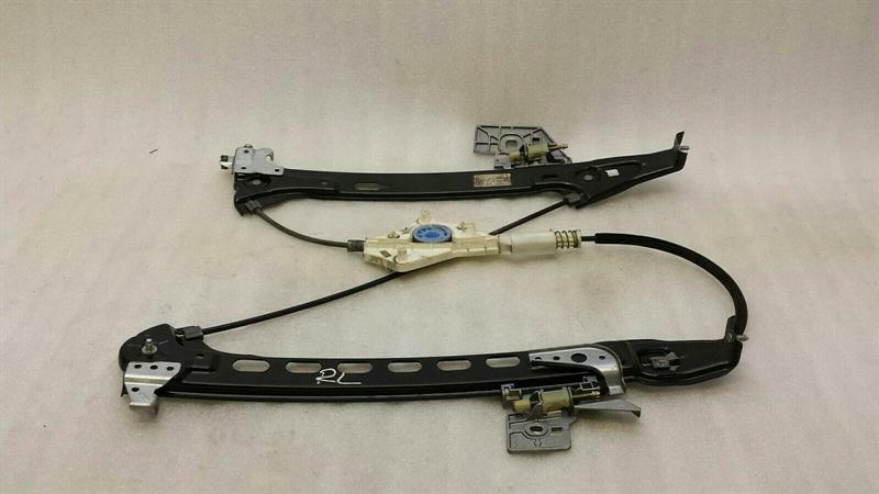 Mercedes-Benz CLS (C219) Mercedes CLS W219 Left Rear Door Winder A2197300746 Window Regulator Rear Left. Body type: Saloon
Fuel: Petrol
