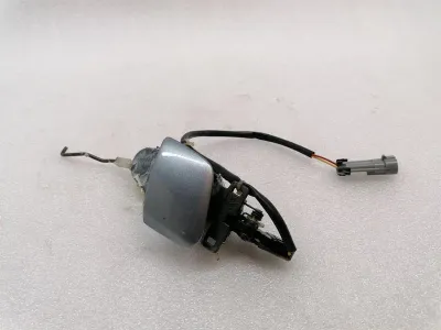 Poignée de porte gauche Ferrari 550 Maranello F133 64715700