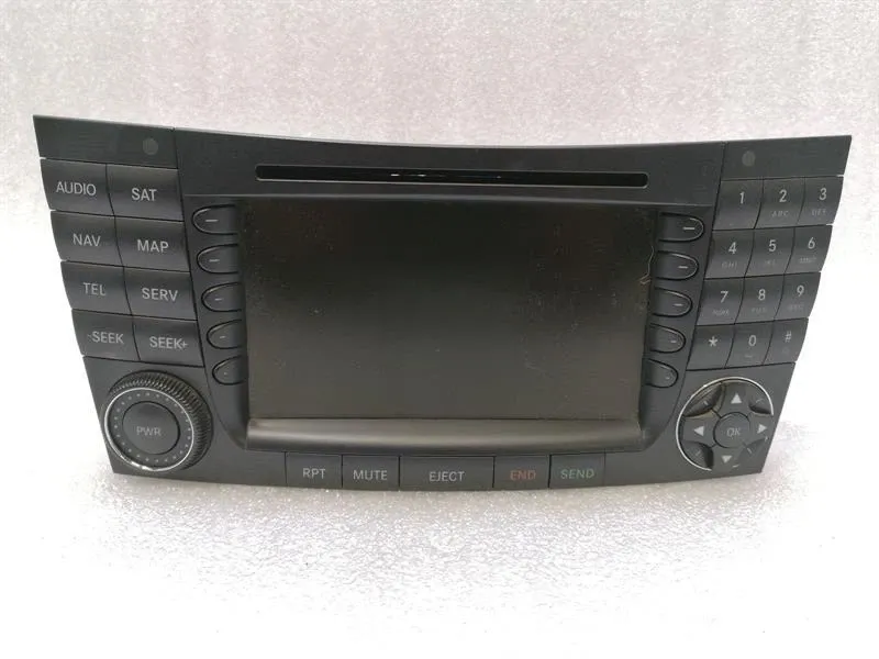 Mercedes CLS W219 Navigation Monitor A2118204397 Sat Nav Display Picture Shirt USA