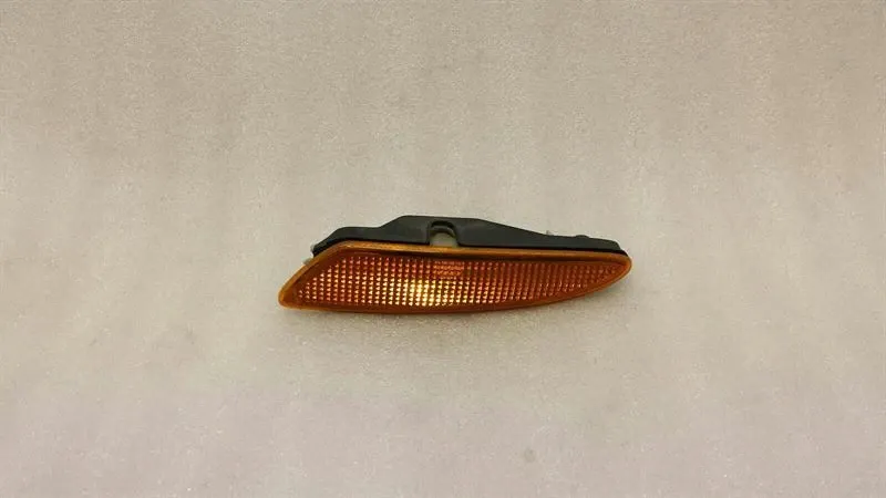 Mercedes SL R230 Right Indicator A2308851714 Side Indicator Right