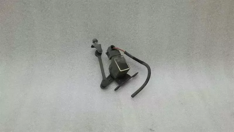 Mercedes SL R230 Xenon Level Sensor A0025428818 Level Sensor .SL500