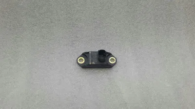 Mercedes SL R230 Сензор за удар A0045423518 Сензор за удар..