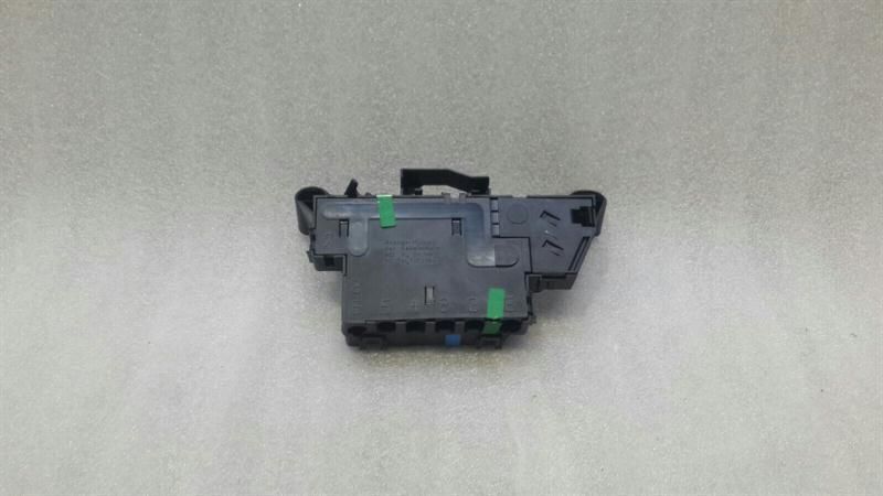 Mercedes SL R230 Fuse Box A2305450801 Fuse Box Relay Relay