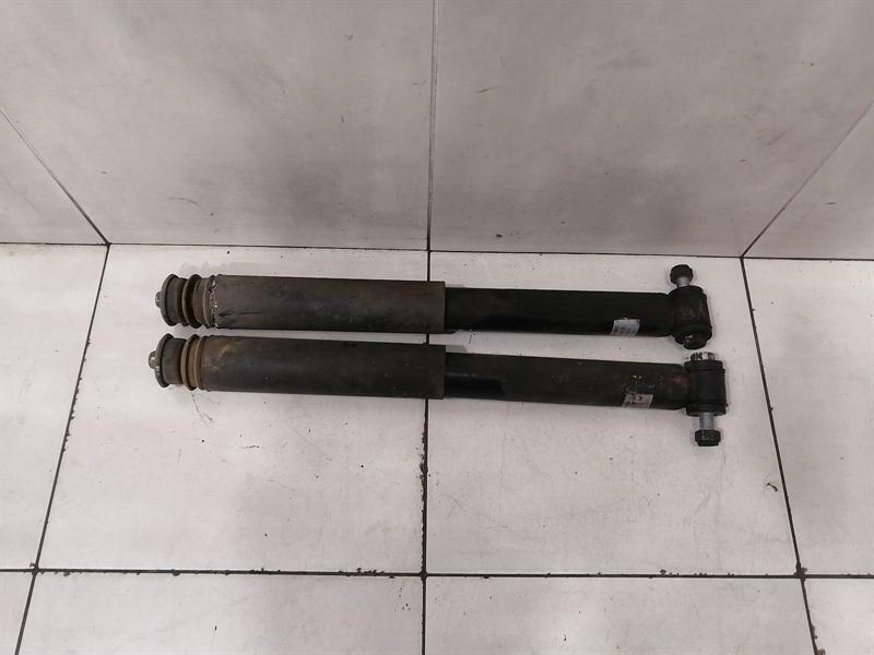 Mercedes-Benz A (W176) Mercedes G63 AMG W463 Shock Absorber Rear Set A4633260400 Shock Absorber Rear Body type: SUV
Fuel: Petrol