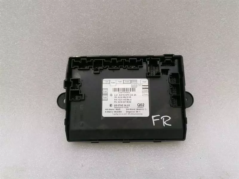 Mercedes-Benz A (W169) Mercedes CL W216 right door module A2168702426 door control unit right RE Body type: Coupe
Fuel: Petrol