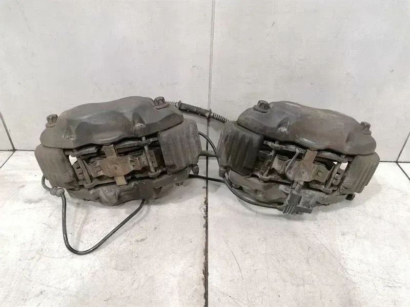 Mercedes-Benz A (W169) Mercedes S-Class W221 W216 Front Caliper Set A0034205183 Front Brake Caliper Set Body type: Coupe
Fuel: Petrol