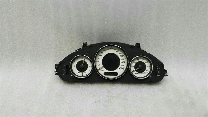 Mercedes-Benz CLS (C219) Mercedes CLS55 W219 Instrument Cluster A2195402811 Speedometer M113K MPH AMG Body type: Saloon
Fuel: Petrol