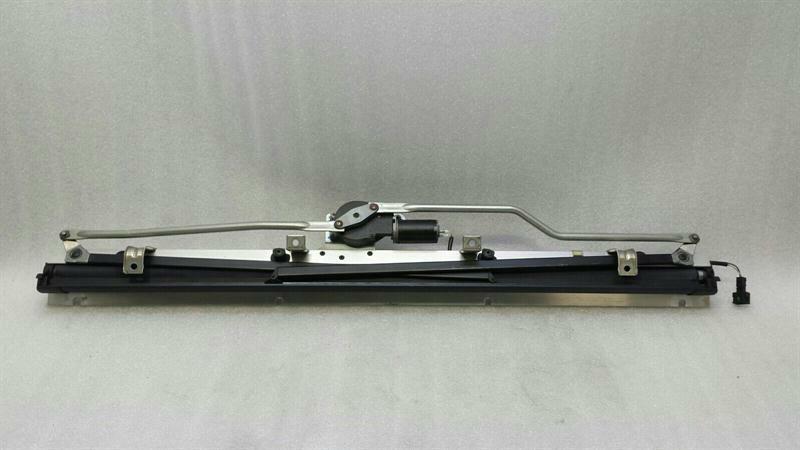 Mercedes-Benz CLS (C219) Mercedes CLS W219 sun blind roller blind A2198100020 hat rack roller blind Body type: Saloon
Fuel: Petrol
