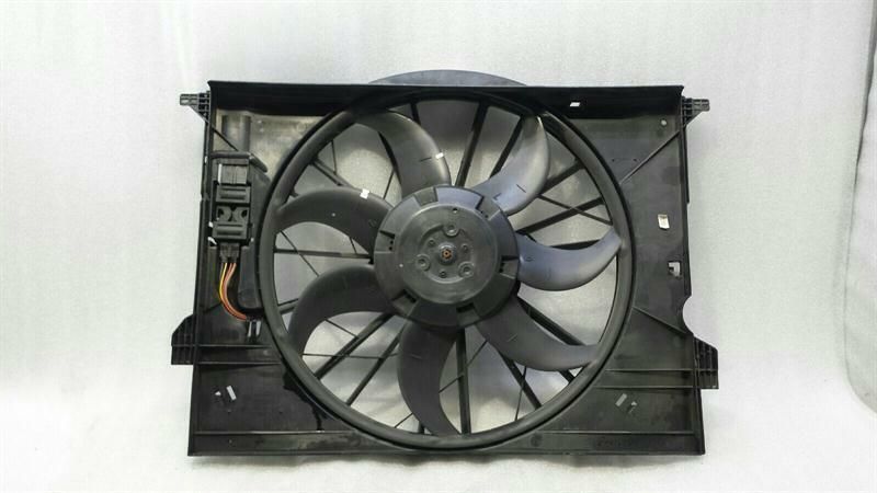 Mercedes CLS W219 W211 Radiator Fan A2115000693 Fan Electric Fan