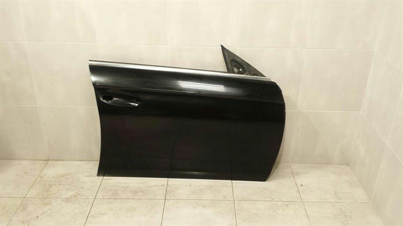 Mercedes-Benz CLS (C219) Mercedes CLS W219 Right Front Door A2197200205 Front Right Door. Body type: Saloon
Fuel: Petrol