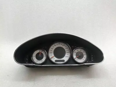 Mercedes W219 Инструментален панел A2195405111 Скоростомер AMG V8 CLS55 E55 MPH
