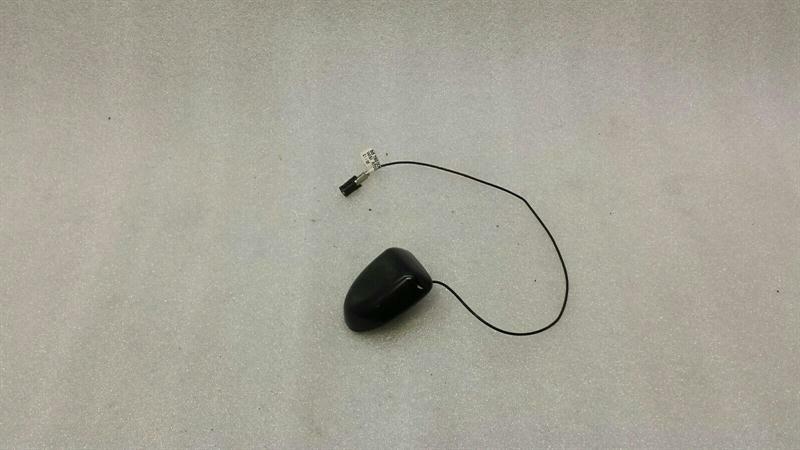 Mercedes-Benz CLS (C219) Mercedes CLS W219 Boat Lid Antenna B67830080 Tailgate Antenna Body type: Saloon
Fuel: Petrol