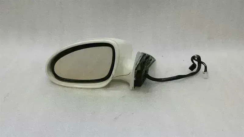 Mercedes-Benz CLS (C219) Mercedes CLS W219 left door mirror A2198100176 exterior mirror left white Body type: Saloon
Fuel: Petrol