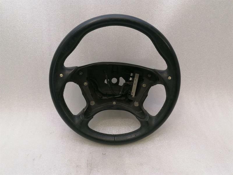 Mercedes-Benz CLS (C219) Mercedes CLS W219 Steering Wheel A2194600103 Steering Wheel Body type: Saloon
Fuel: Petrol