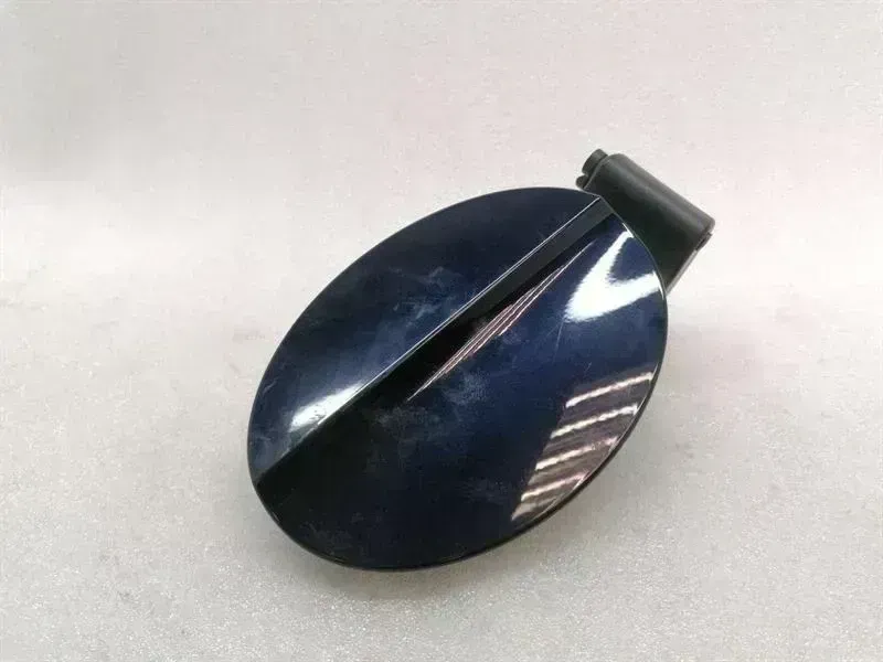 Mercedes-Benz CLS (C219) Mercedes CLS W219 fuel filler cap A2196300082 fuel cap fuel flap Body type: Saloon
Fuel: Petrol