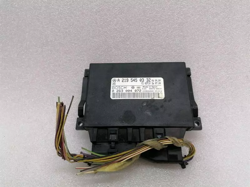 Mercedes-Benz CLS (C219) Mercedes CLS W219 PDC Parking Module A2195450332 PTS Control Unit Parking Aid Body type: Saloon
Fuel: Petrol