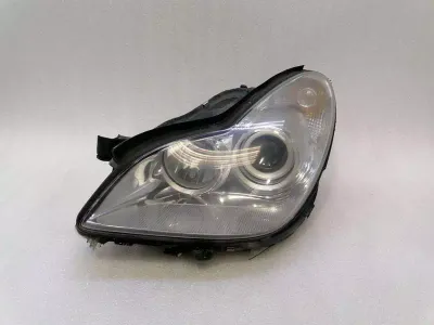 Mercedes CLS W219 Left Headlight A2198201161 Headlights Left BRACKET DEFECT