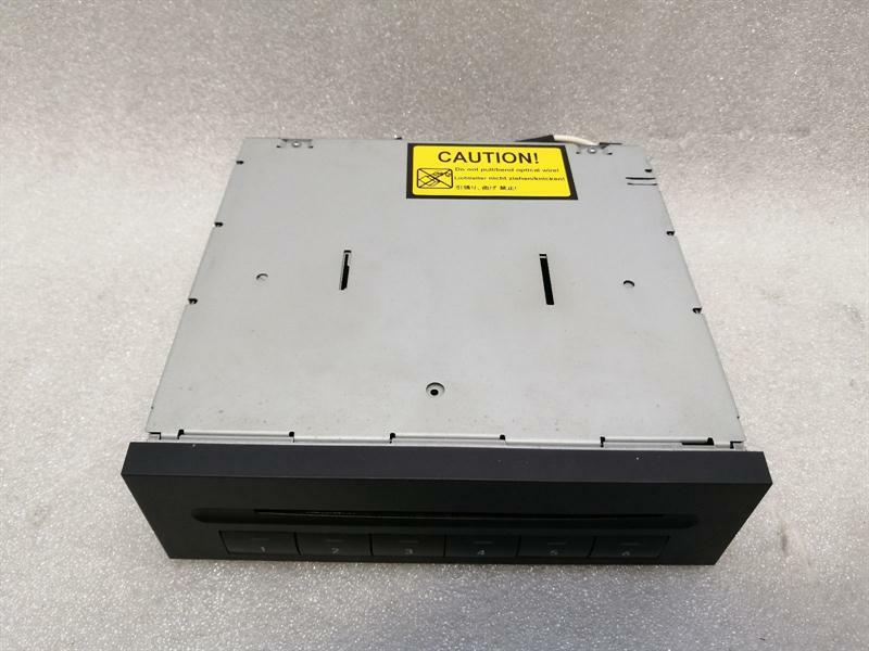 Mercedes-Benz CLS (C257) 2018-2023 Mercedes W219 W211 Cls55 AMG CD Changer A2118703889 CD Changer 6 Tray