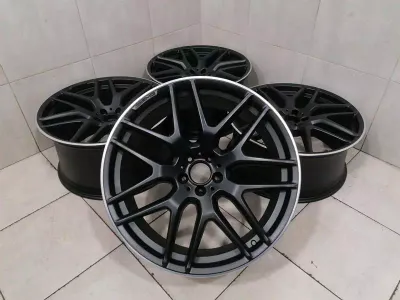 R22 22 AMG Mercedes GLE W292 C292 Zestaw felg aluminiowych A2924012400 Zestaw felg aluminiowych 22&quot;