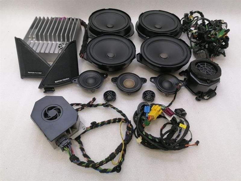 Mercedes E Class W212 speaker set A2128203502 speaker set Harman/Kardon L7