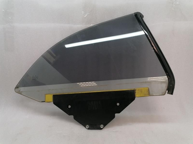 MERCEDES CL W217 RIGHT QUARTER GLASS A2176700310 DOOR WINDOW 1/4 REAR RE CONVERTIBLE