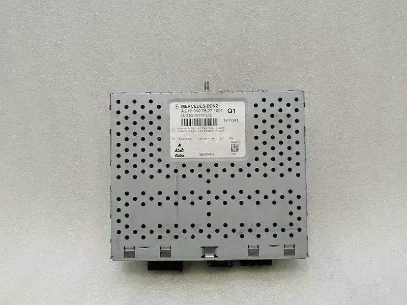 Mercedes-Benz A (W176) Mercedes G-Car W463 W212 W218 Tuner Module A2129007827 TV Control Unit Body type: SUV
Fuel: Petrol