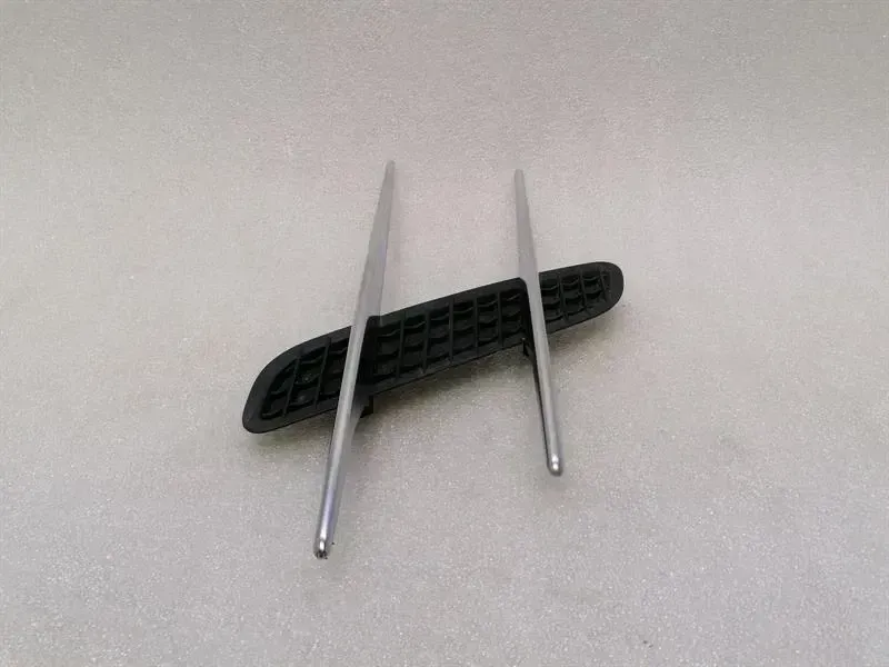 Mercedes-Benz A (W176) Front Grille