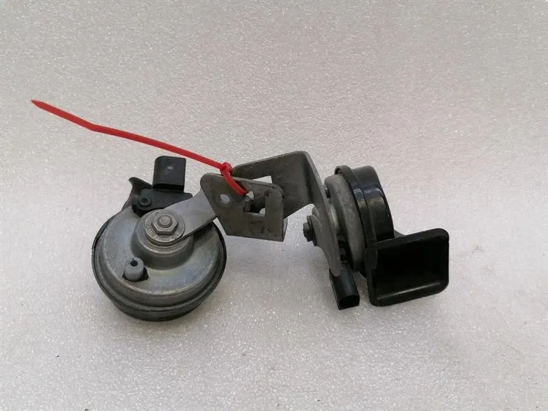 Mercedes SL R231 Horn A2315420020 Horn Fanfare