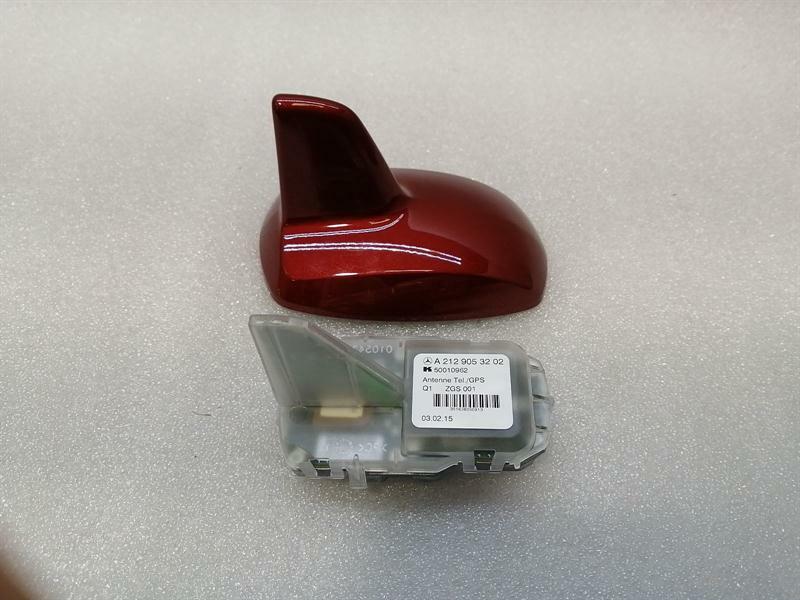 Mercedes-Benz GL / GLS (X166) Mercedes GLS X166 W218 W212 GLS63 AMG Roof Aerial / Antenna A2128270228 Antenna Body type: Saloon
Fuel: Petrol