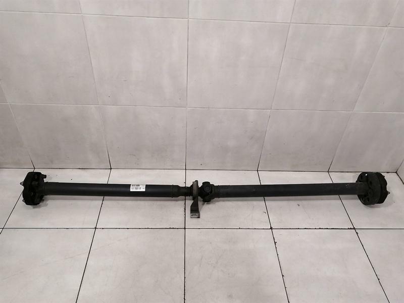 Mercedes-Benz A (W176) Mercedes E63 AMG W212 W218 Propelled A2184100200 Gimbal Shaft M157 Body type: Saloon
Fuel: Petrol