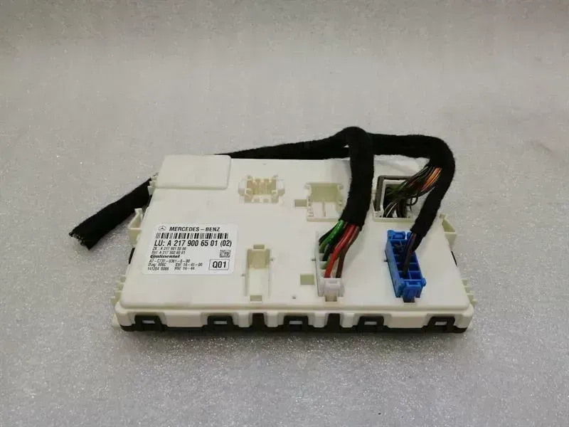 Mercedes-Benz A (W176) Mercedes CL W217 electronic module A2179006501 control unit rear sam fuse Body type: Coupe
Fuel: Petrol