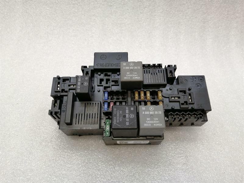 Mercedes-Benz A (W176) Mercedes CL W217 Fuse Box A2229063202 Fuse Box Body type: Coupe
Fuel: Petrol