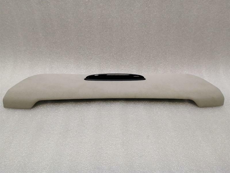 Mercedes-Benz A (W176) Mercedes CL W217 Roof Service Flap A2176901150 Headliner Trim Alcantara Body type: Coupe
Fuel: Petrol